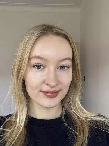 poppy grieve photo